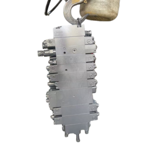 723-19-17301 Hydraulic Control Valve