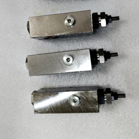 PVCMAMCN147 / PVCMEM1N1 / PVCMCMCN1 Hydraulic Control Valve