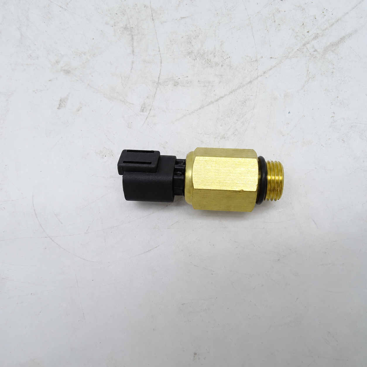 701-80324 Oil Pressure Switch Sensor for 2Cx 3Cx 4C 4Cx 4Dx 160 170 Construction