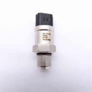 7861-93-1870 7861931870 Hydraulic Oil Pressure Sensor for Komatsu PC30MR-5 PC78US-10 D65EX-18 WA320-7 HD465-7 Dozer Loader Parts